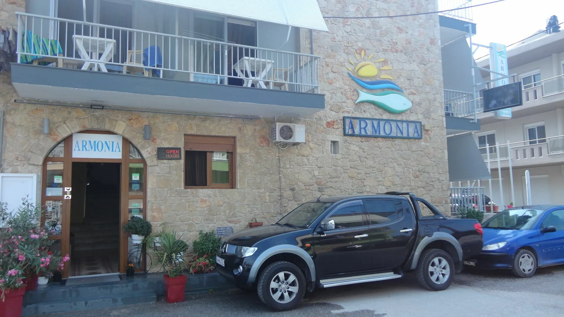 Moudania Mare Hotel 네아 모우다니아 3*,